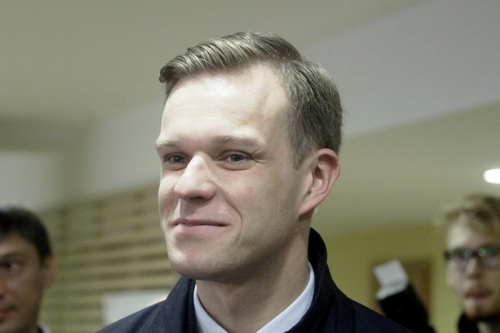 Първият дипломат на Литва заяви вчера че отстраняването от власт